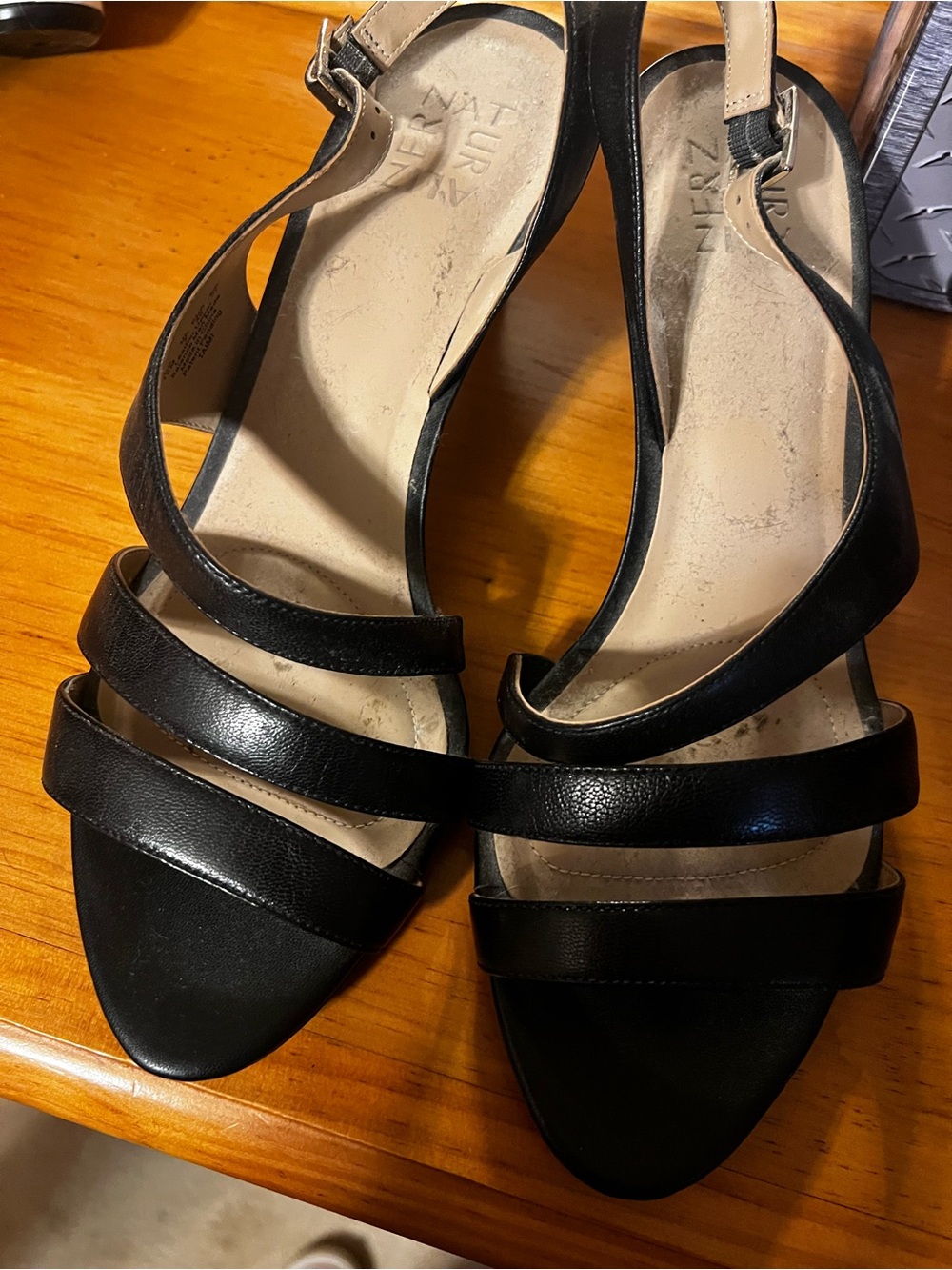 Life Stride Black Strappy Slingback Sandals - Picture 2 of 4